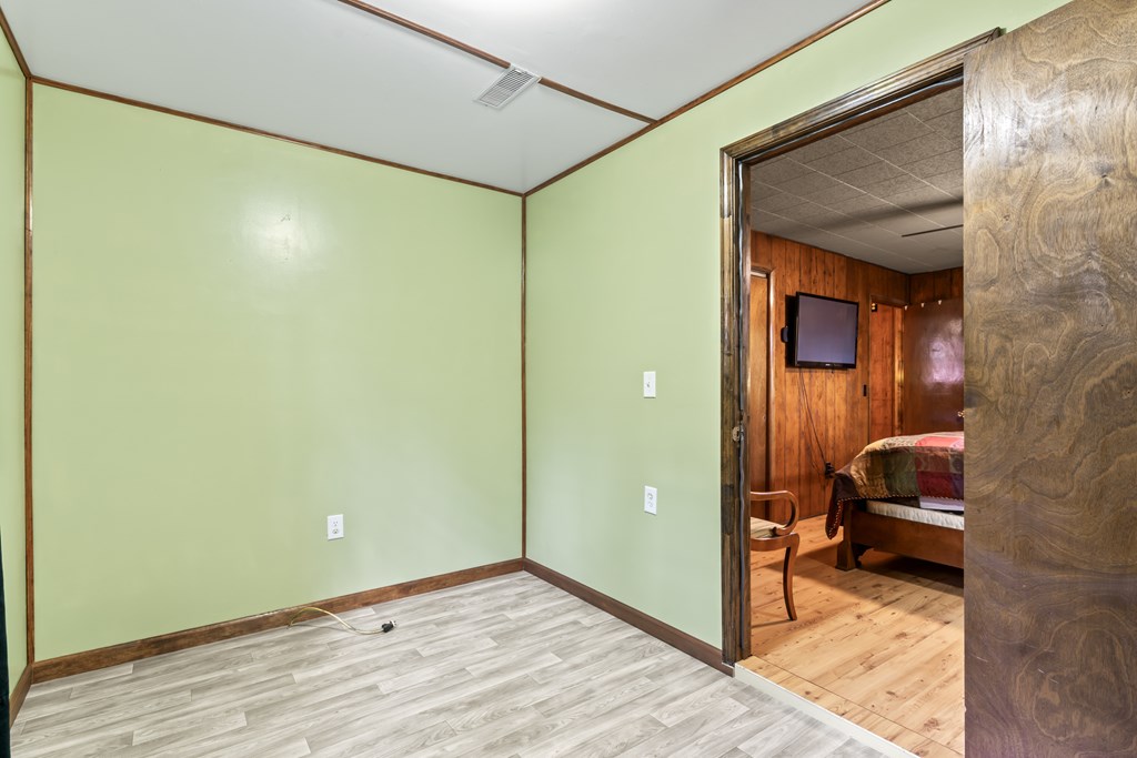 428509 Murphy Residential