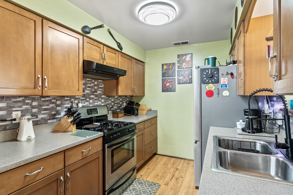 428509 Murphy Residential