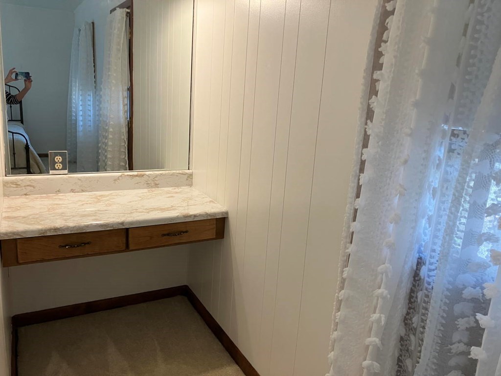 428513 Murphy Residential