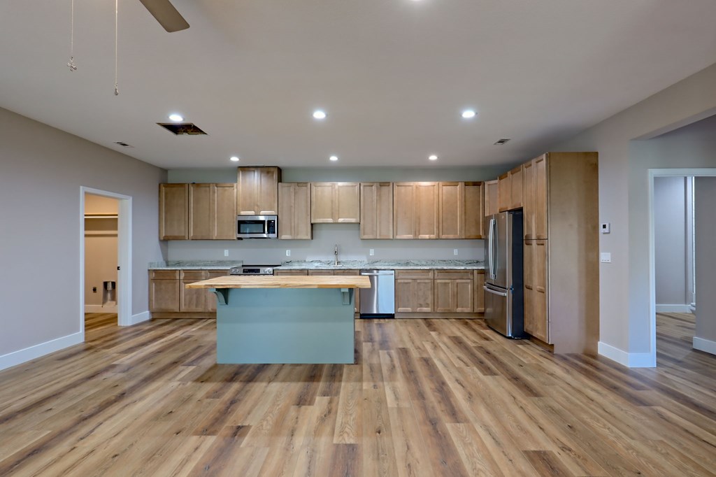 428514 Hayesville Residential