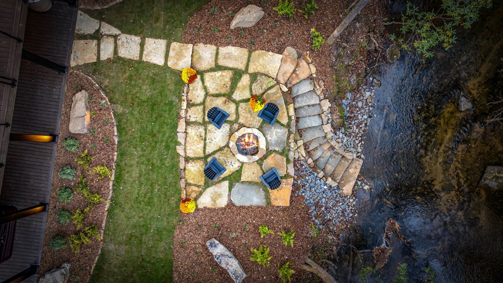 428515 Blue Ridge Residential