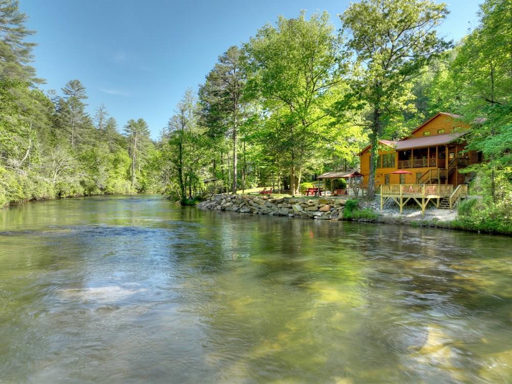 428516 Blue Ridge Residential