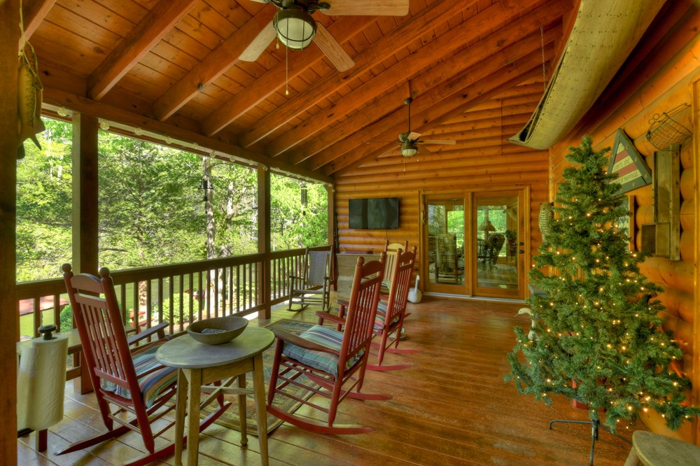 428516 Blue Ridge Residential