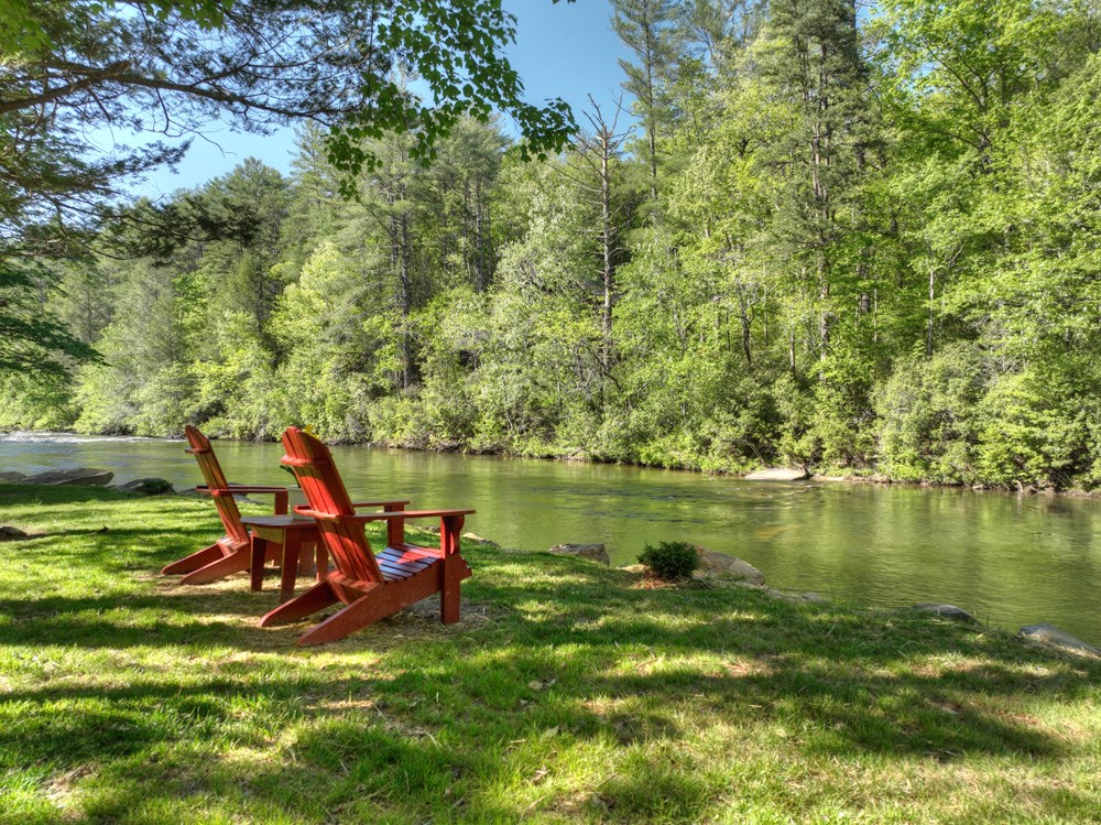 428516 Blue Ridge Residential