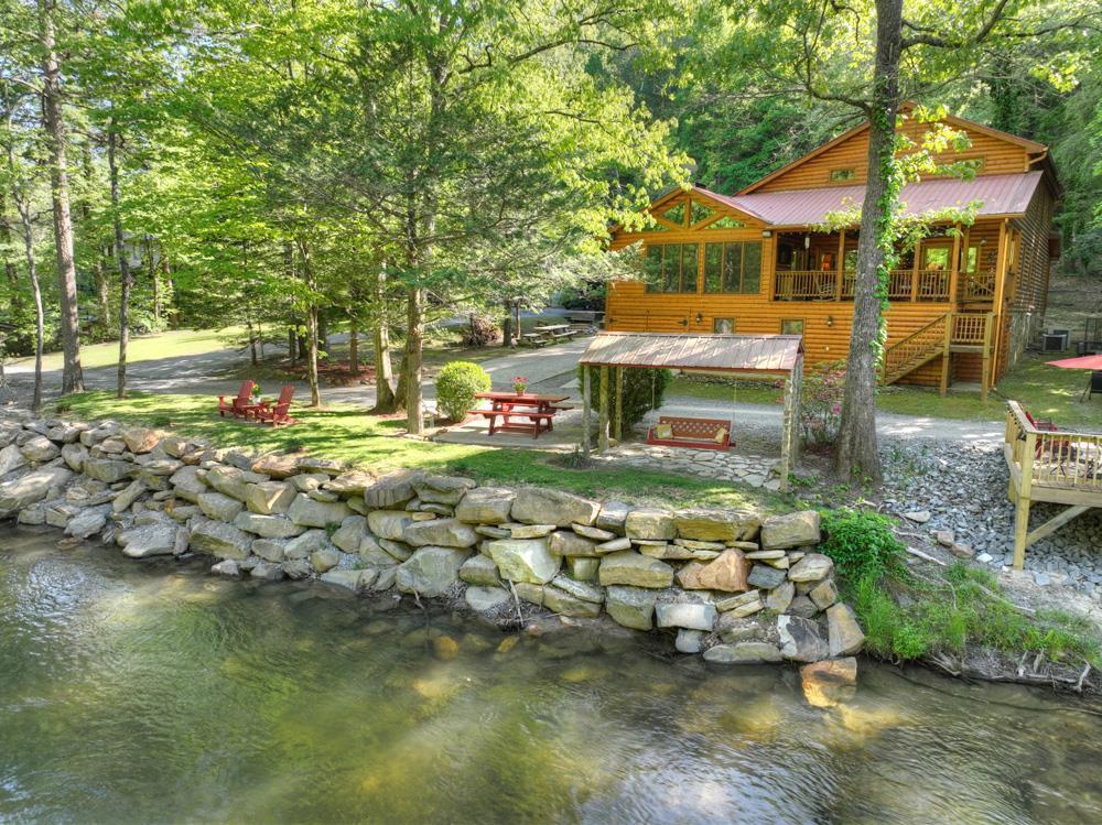 428516 Blue Ridge Residential