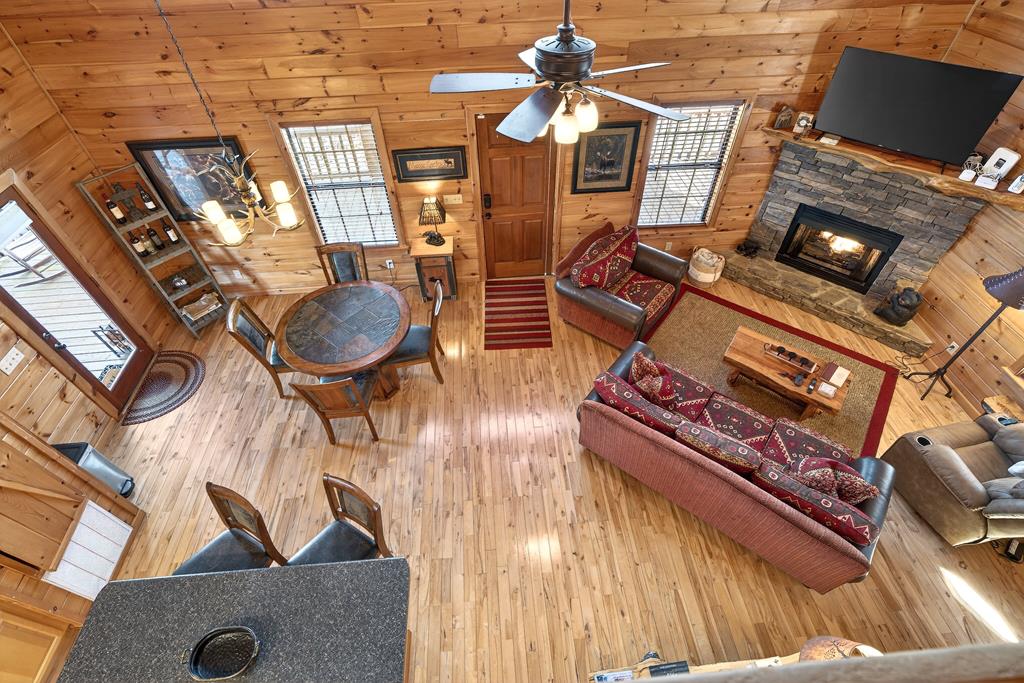 428517 Blue Ridge Residential