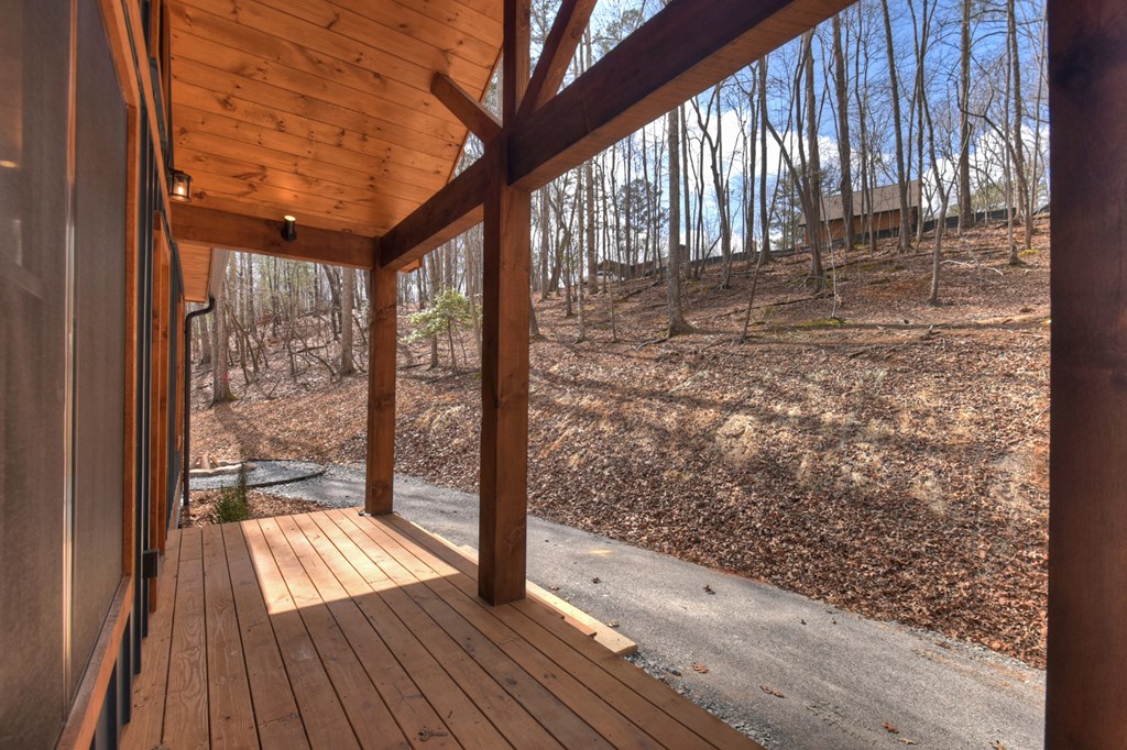 428524 Ellijay Residential