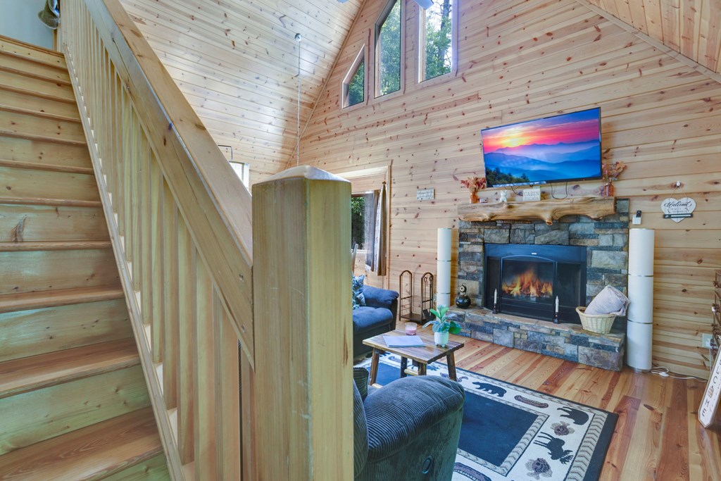 428527 Ellijay Residential