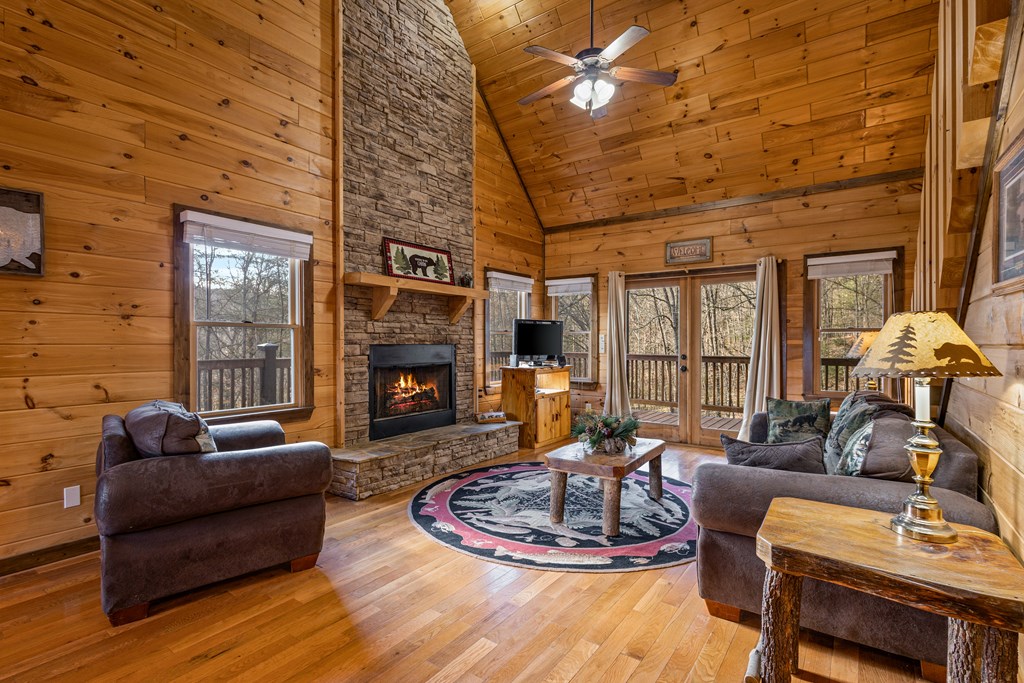 428529 Blue Ridge Residential