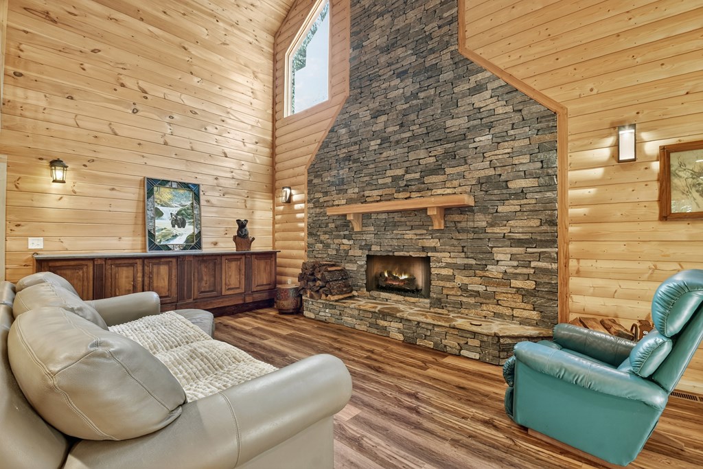 428537 Ranger Residential