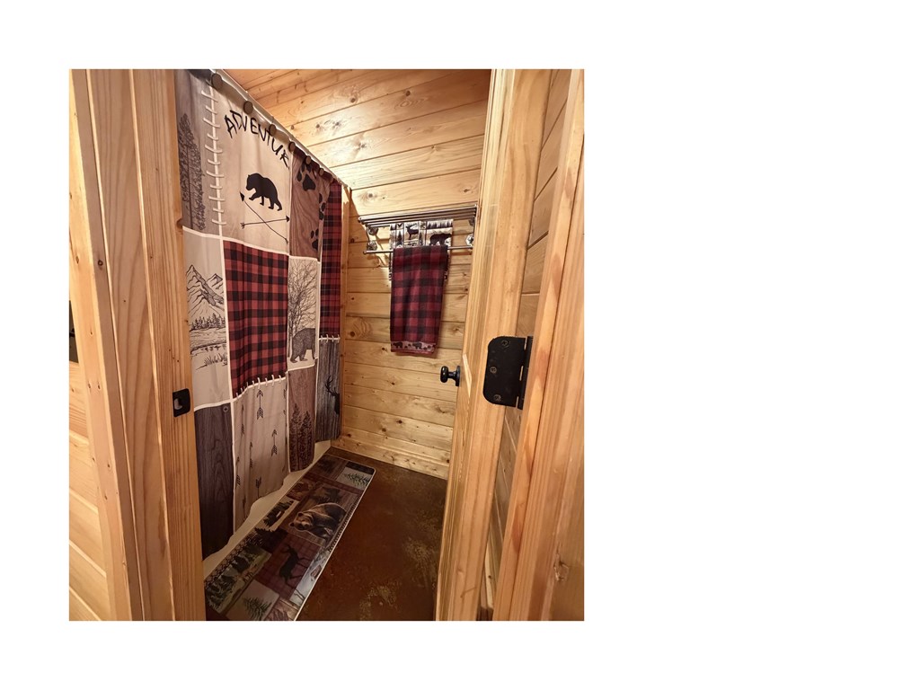 428540 Talking Rock Residential