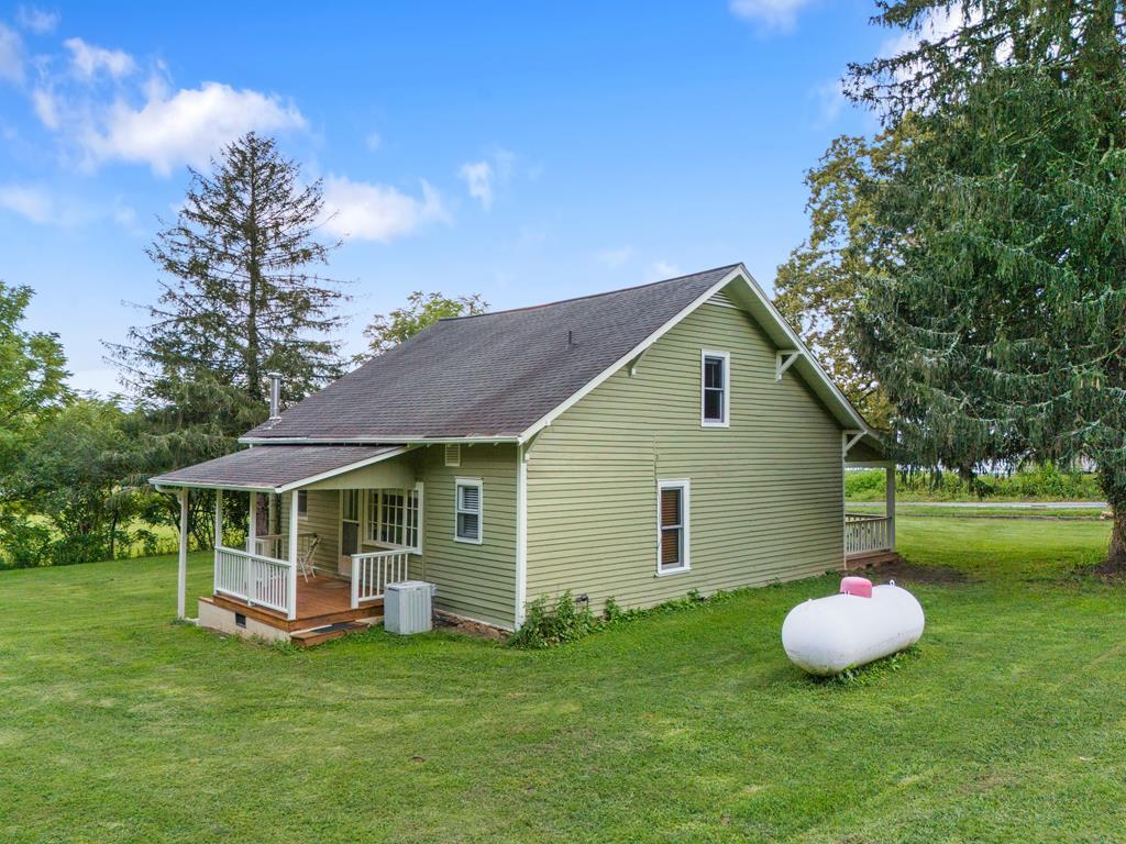 428542 Hayesville Residential