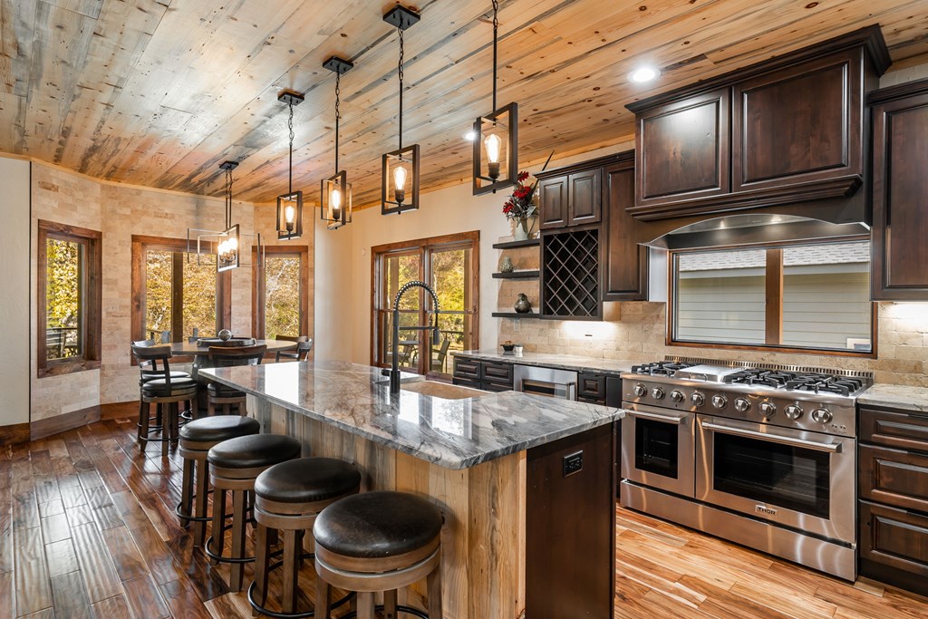 428543 Epworth Residential