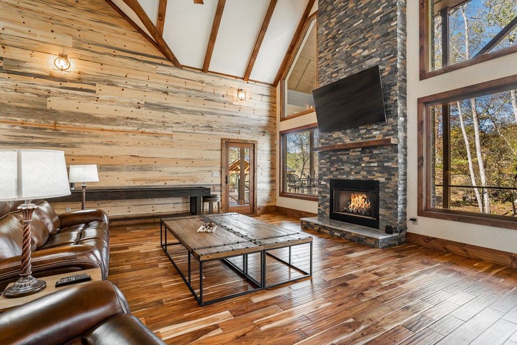 428543 Epworth Residential