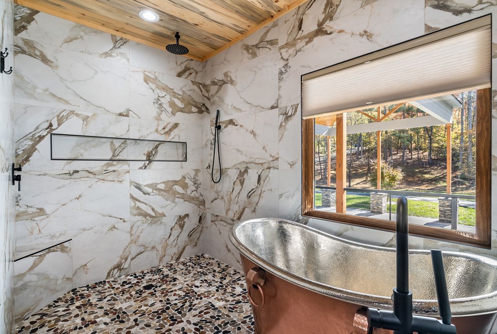 428543 Epworth Residential