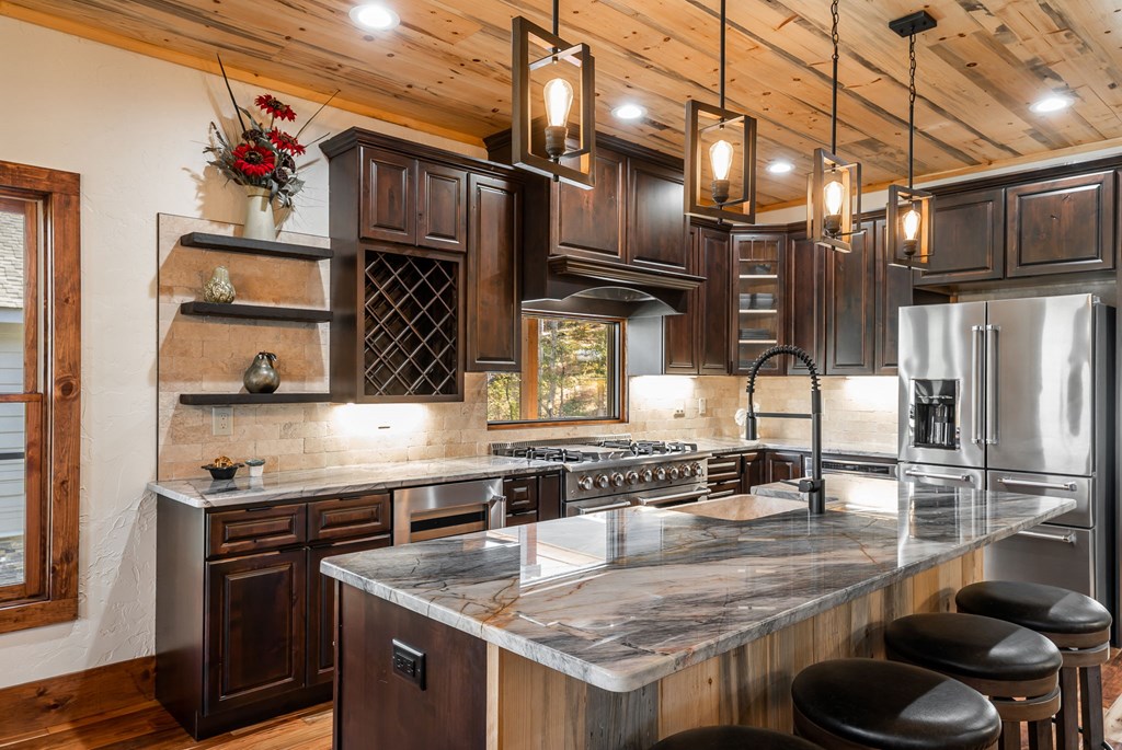 428543 Epworth Residential