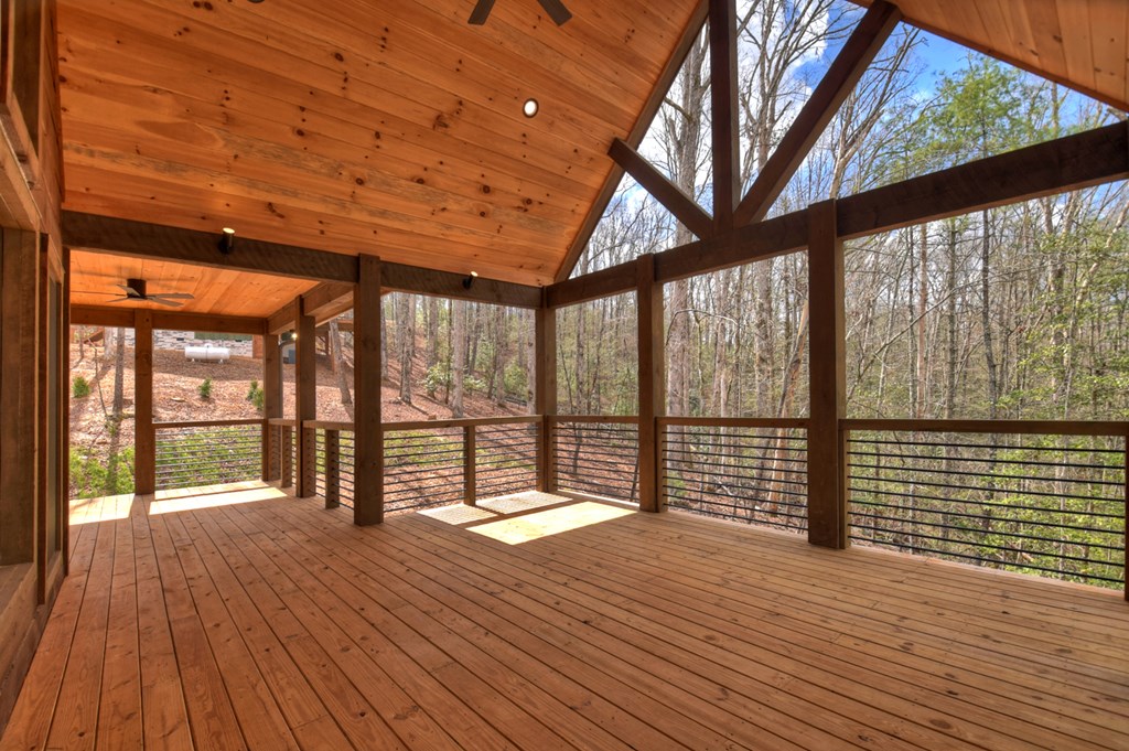 428546 Blue Ridge Residential