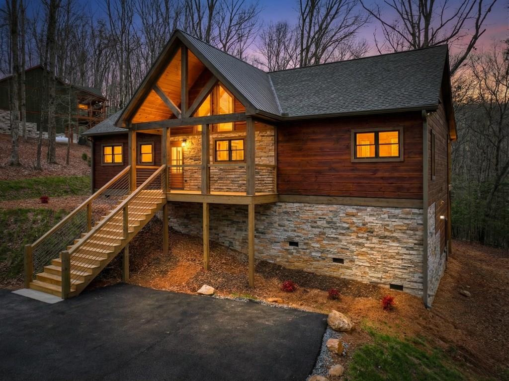 428546 Blue Ridge Residential