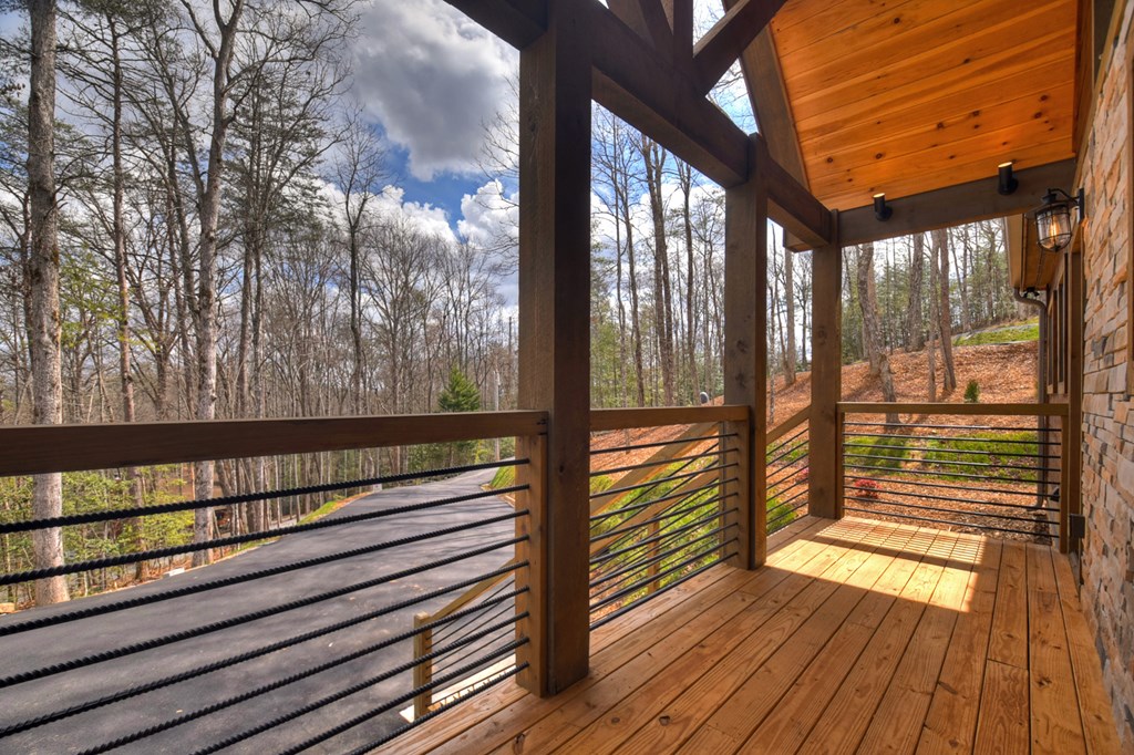 428546 Blue Ridge Residential