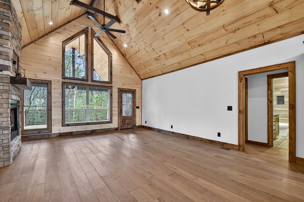 428546 Blue Ridge Residential