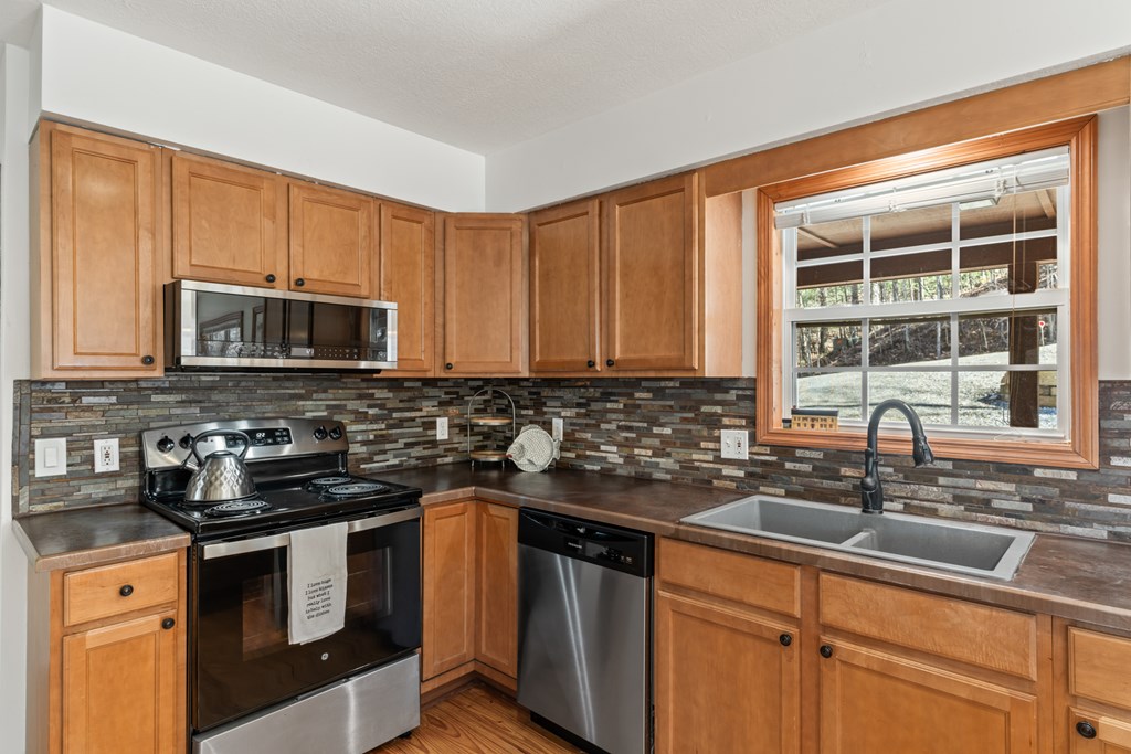 428561 Blairsville Residential