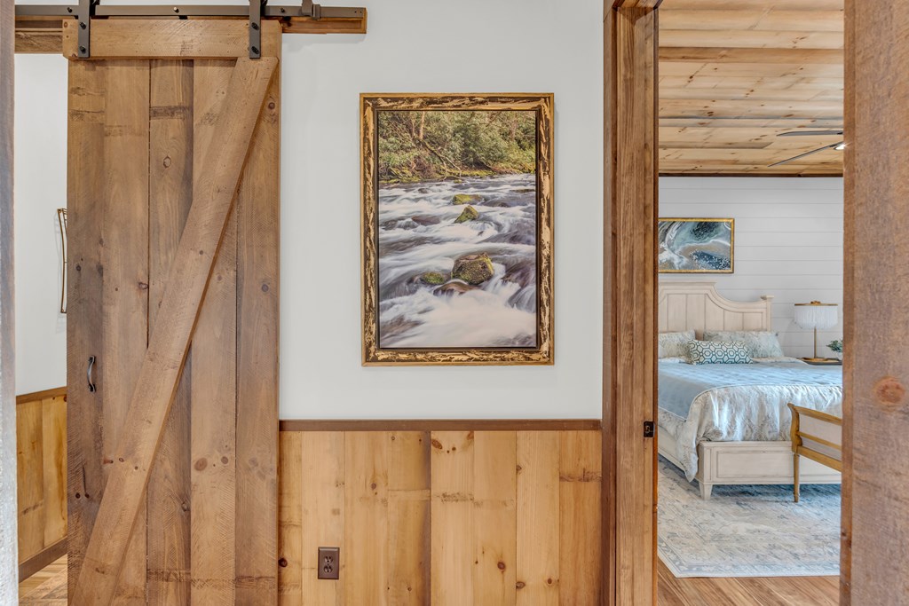 428566 Blue Ridge Residential