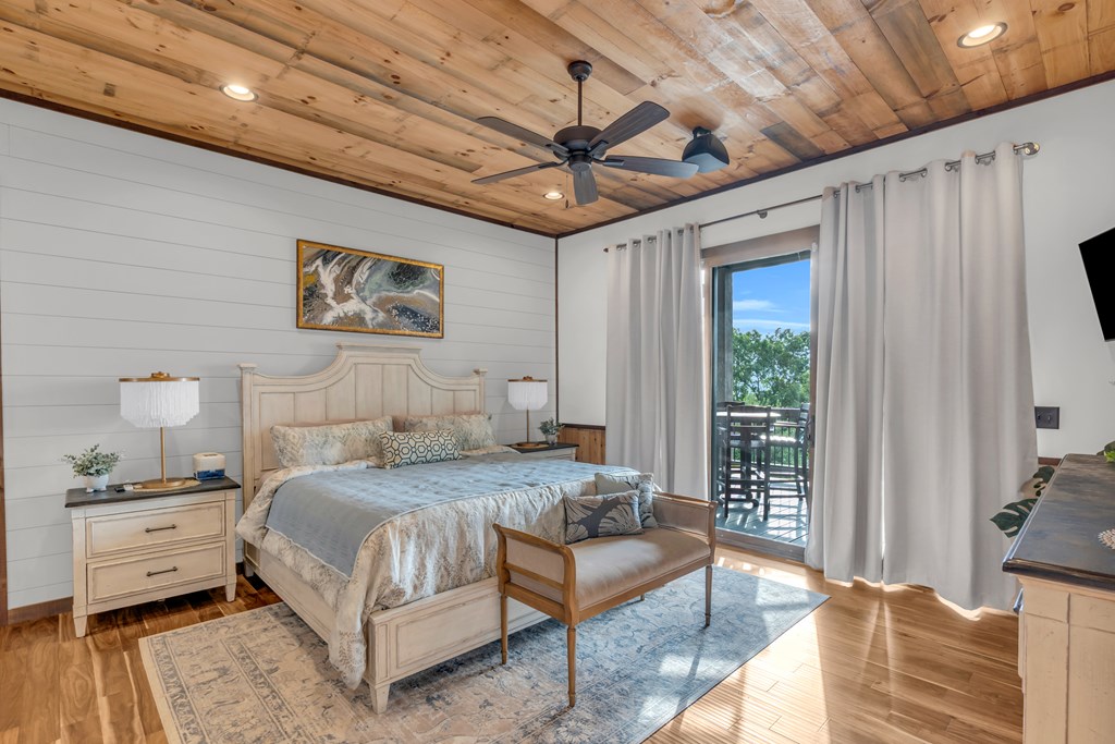 428566 Blue Ridge Residential