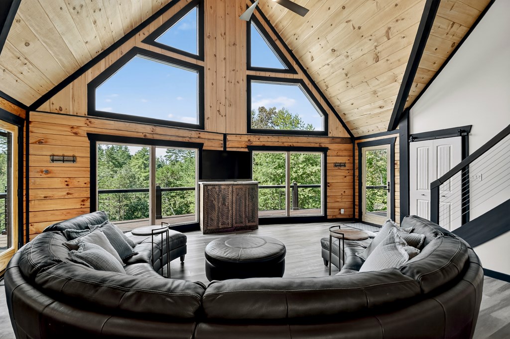 428573 Ellijay Residential