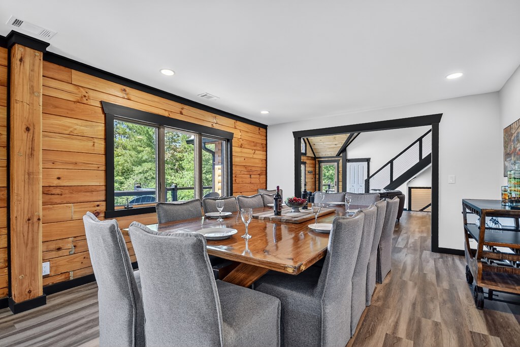 428573 Ellijay Residential