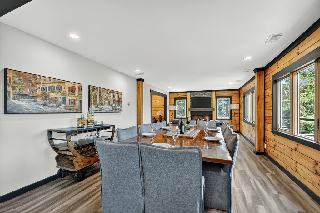 428573 Ellijay Residential