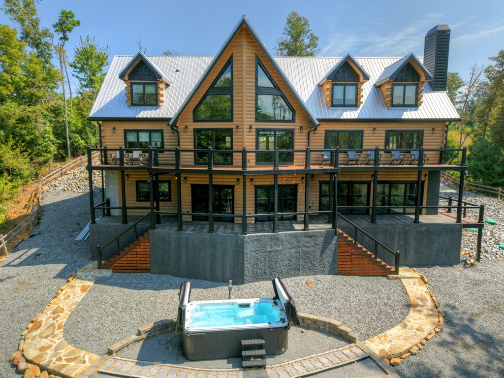 428573 Ellijay Residential