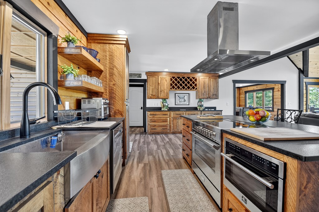 428573 Ellijay Residential