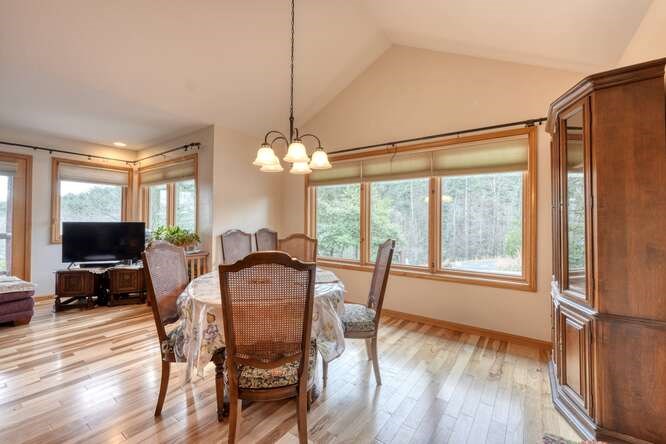 428574 Murphy Residential