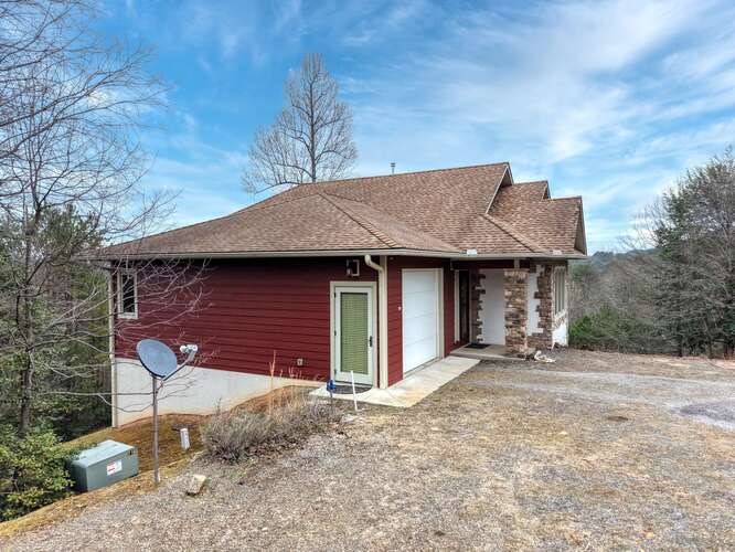 428574 Murphy Residential