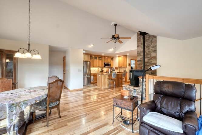 428574 Murphy Residential