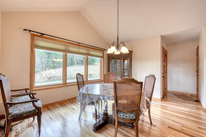 428574 Murphy Residential