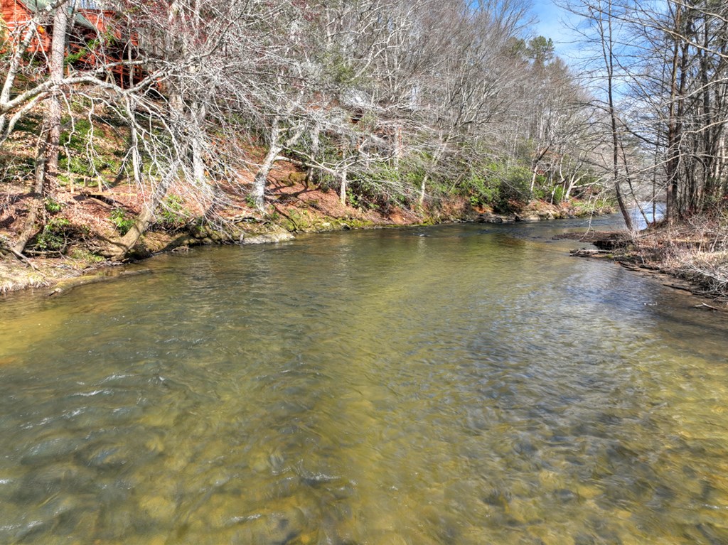 428580 Blue Ridge Residential