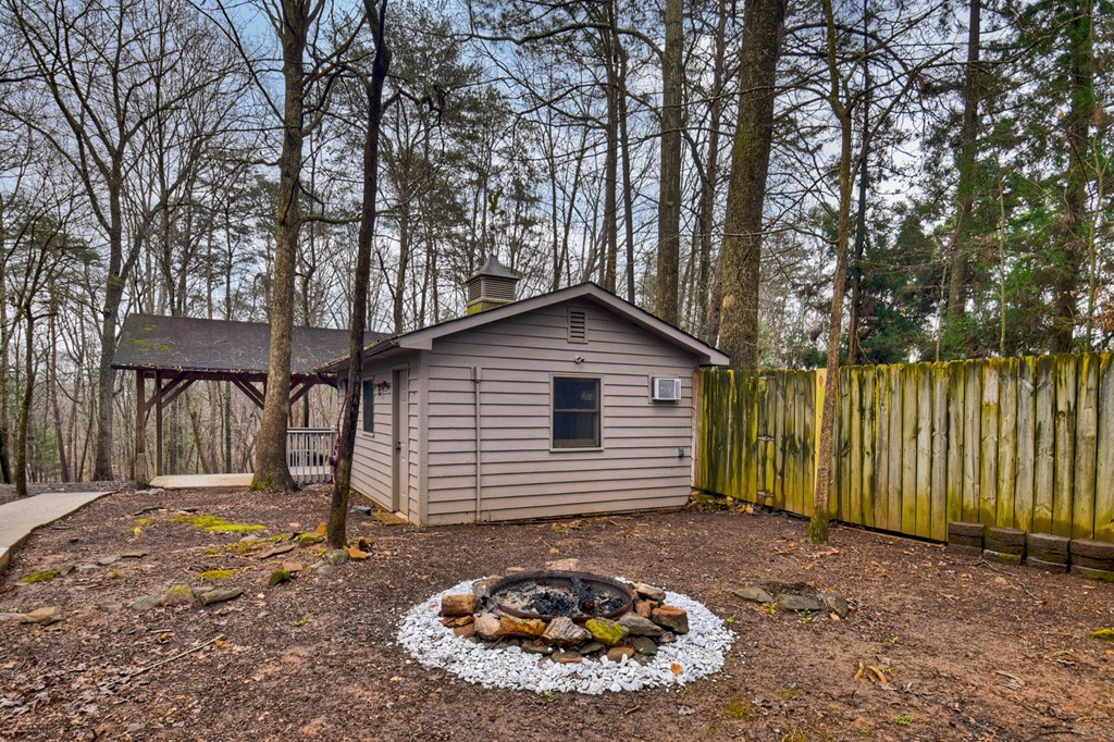 428581 Ellijay Residential