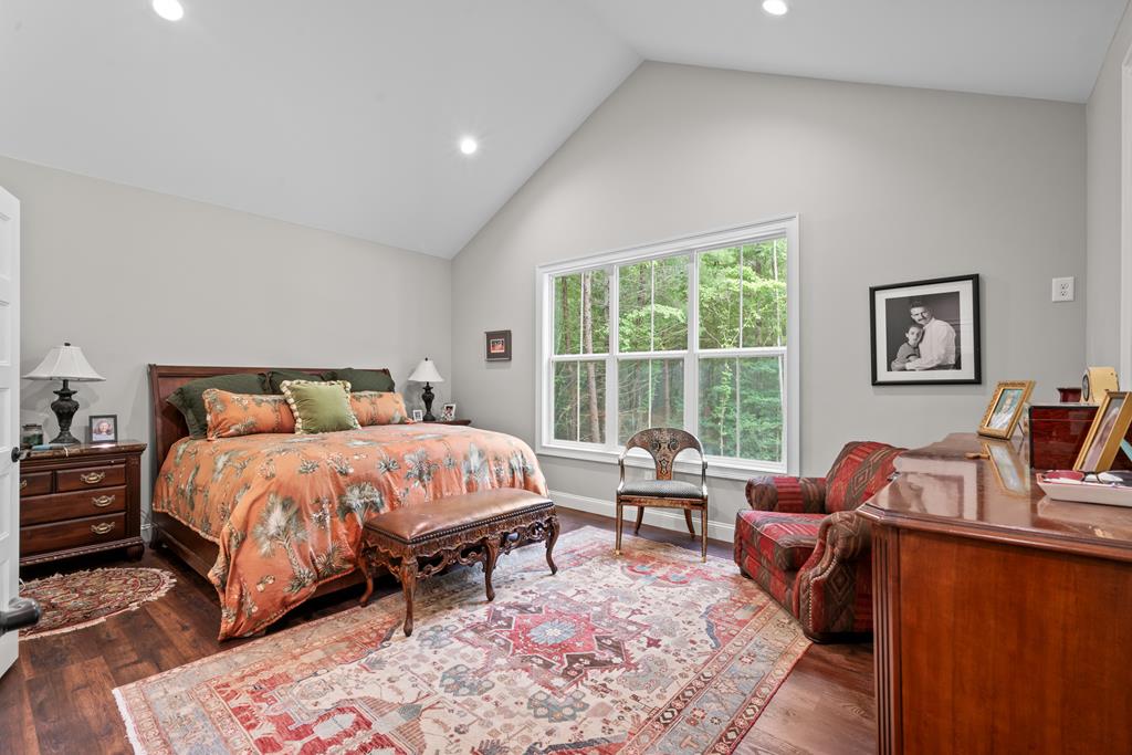 428582 Blairsville Residential