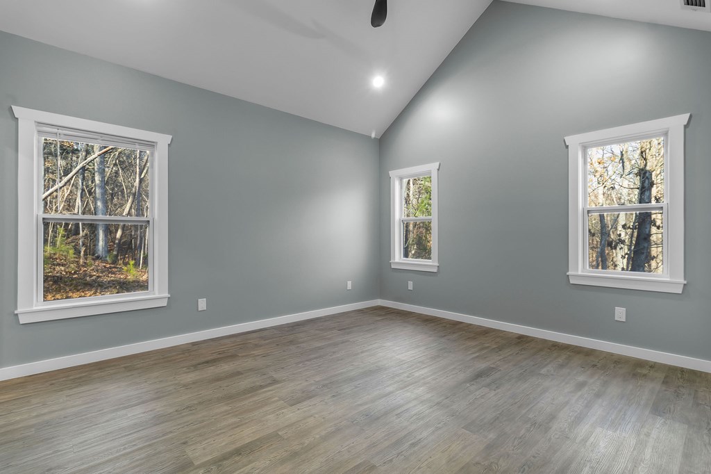 428585 Ellijay Residential