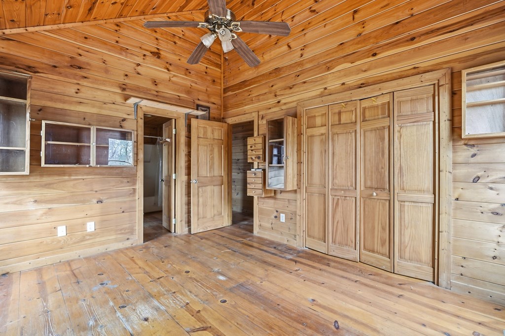 428588 Ellijay Residential