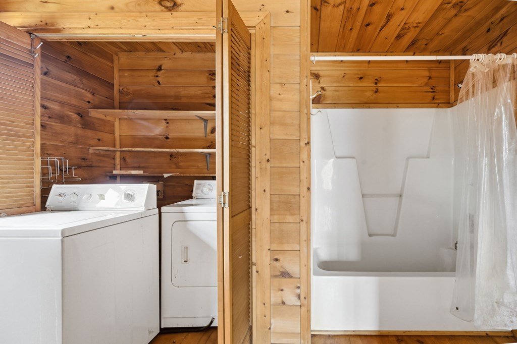 428588 Ellijay Residential