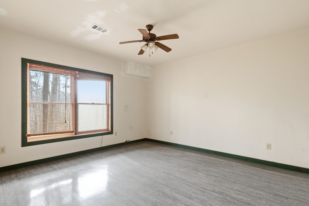 428588 Ellijay Residential