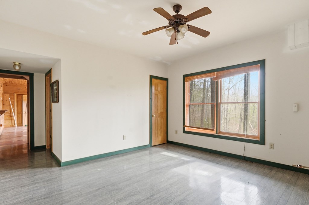 428588 Ellijay Residential