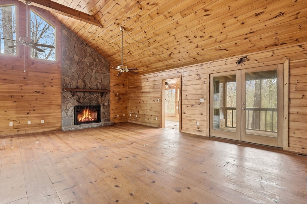 428588 Ellijay Residential