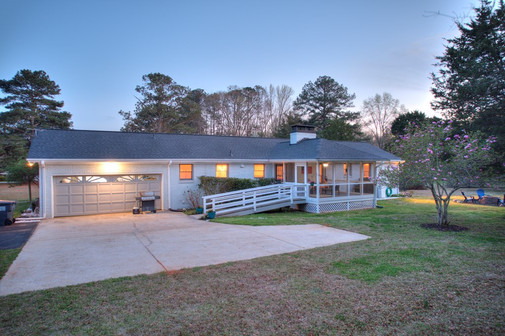 428590 Covington Residential