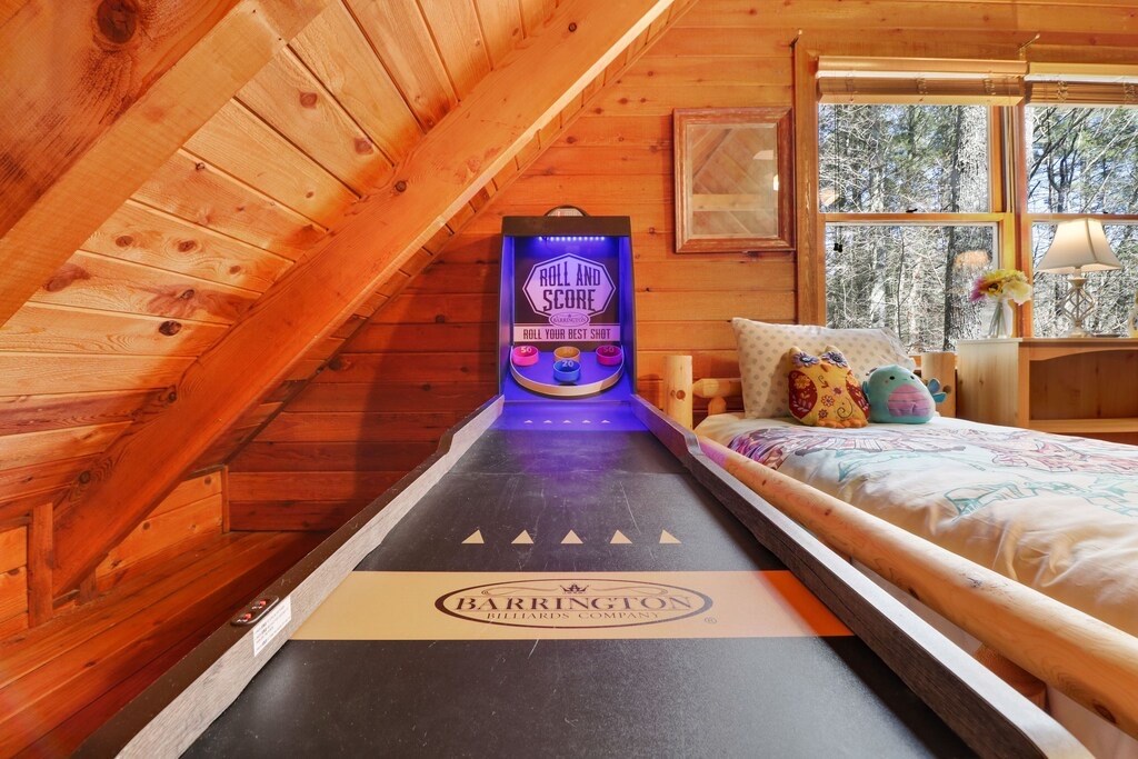 428591 Blue Ridge Residential