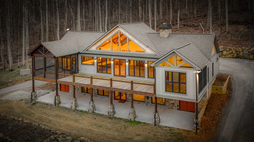 428593 Blue Ridge Residential