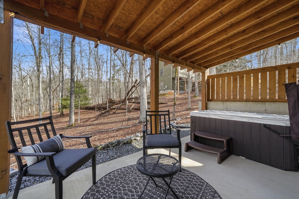428595 Ellijay Residential