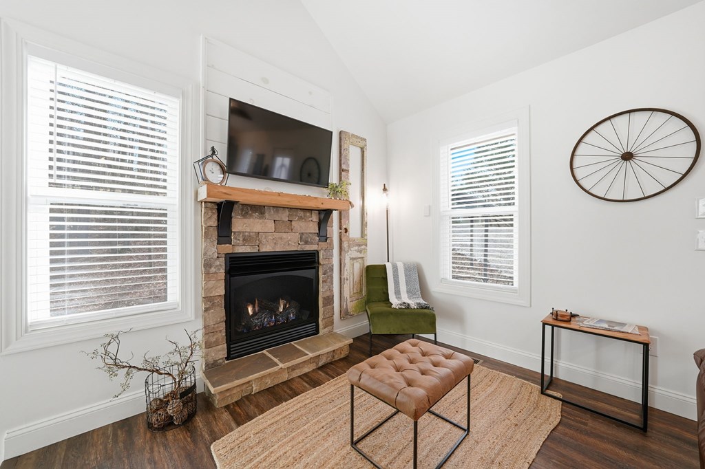 428595 Ellijay Residential